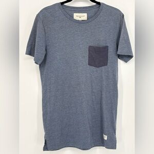Modern Amusement Pocket T-Shirt Blue Crewneck Mens Small
